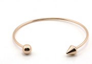 fashion gold bangle with arrows. stainless steel arrow bangl